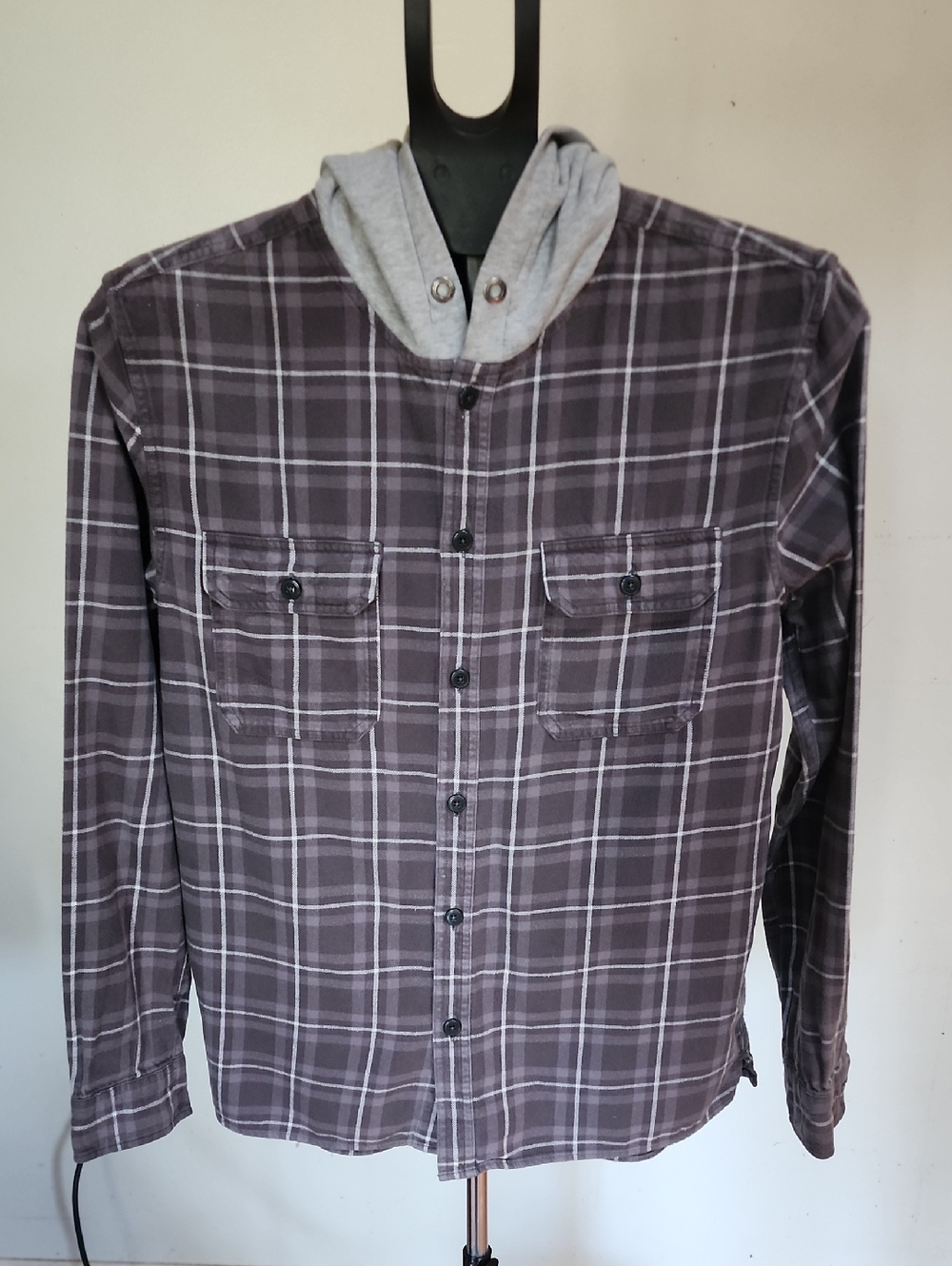 Aéropostale Gray Hoodie - Medium